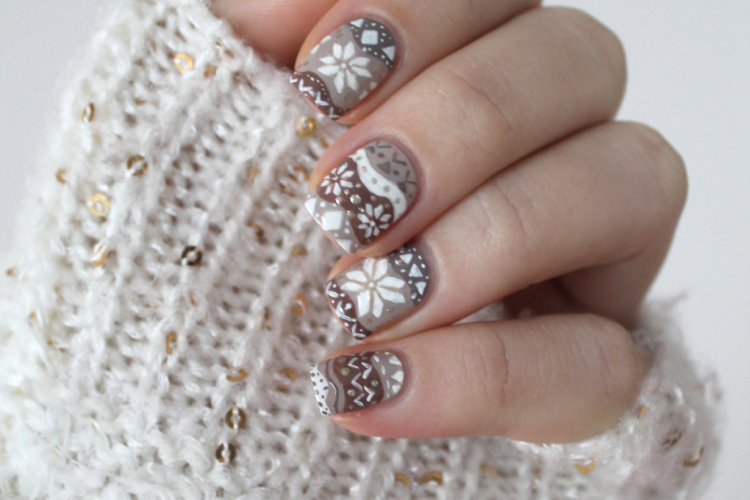 Déco ongles Noël et nouvel an - 50 idées d'ongles pour Noël et les fêtes