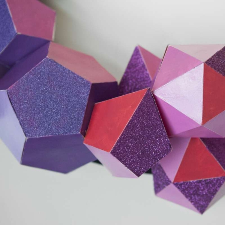 décoration de Noël à fabriquer carton pailleté violet rose lilas