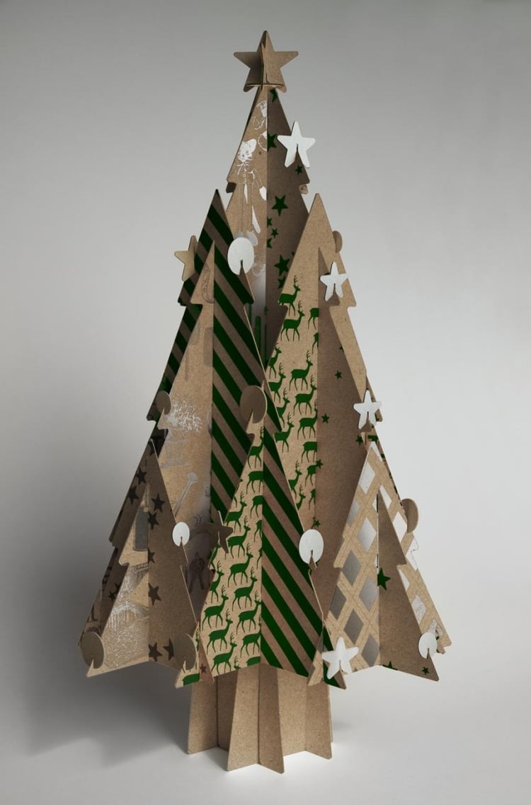 décoration Noël fabriquer sapin carton recyclé 3D