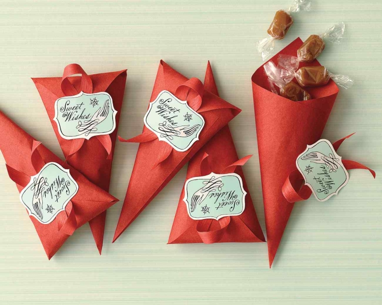 emballage-cadeau-original-pochettes-papier-rouge-bonbons-caramel emballage cadeau original