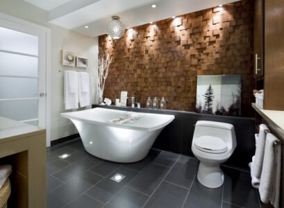 luminaire-salle-de-bains-spots-encastres-revetement-mural-toilettes-carrelage-sol