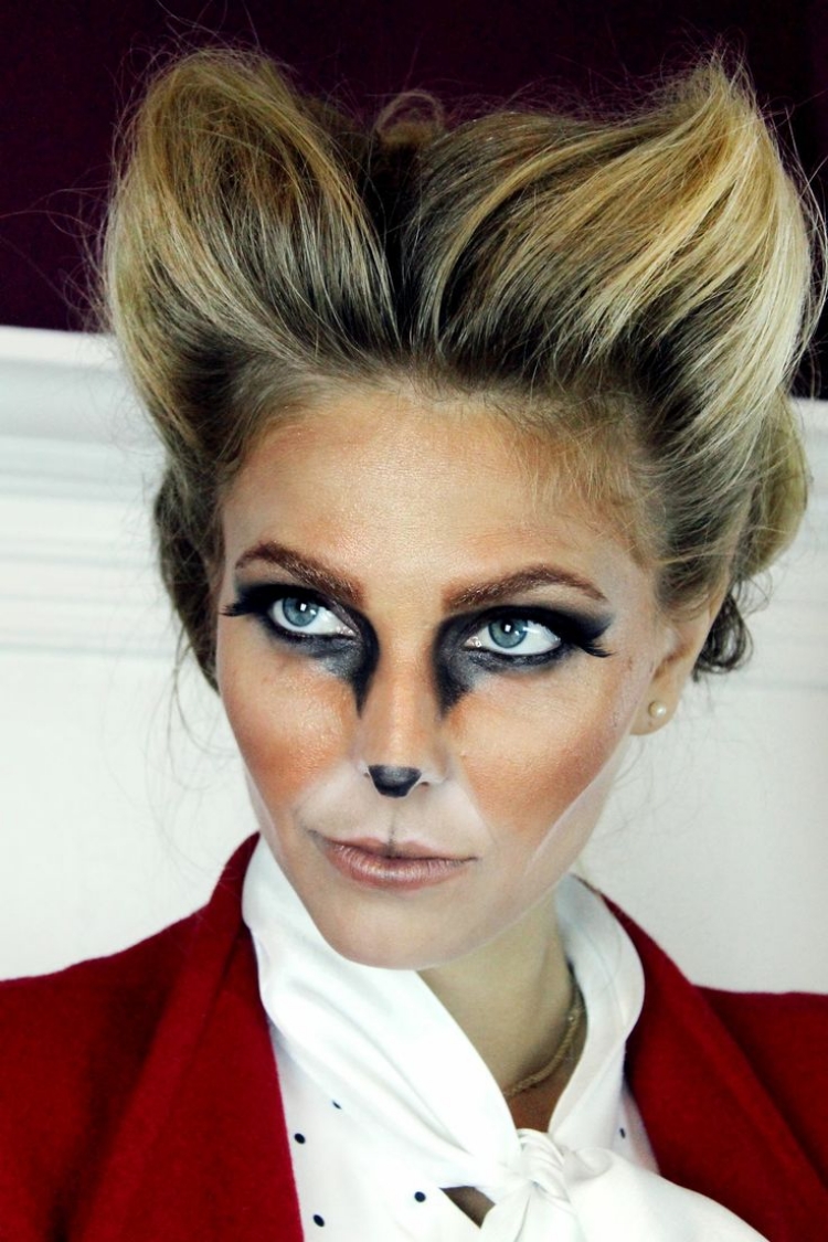 maquillage-Halloween-chat-visage-fard