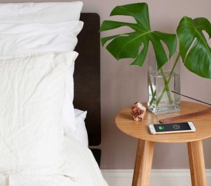 meuble bambou design- table chevet FurniQi recharge sans fil