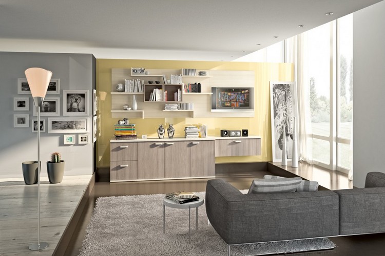meuble-mural-salon-chêne-armoires-grises-étagères-ouvertes-mur-jaune