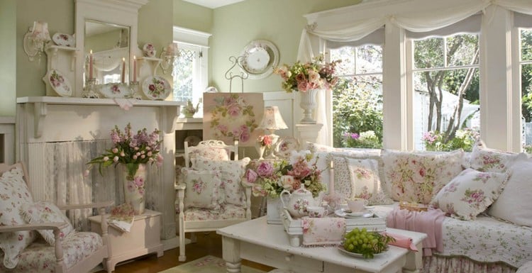 meubles shabby chic -tissus-motifs-floraux-mobilier-vintage