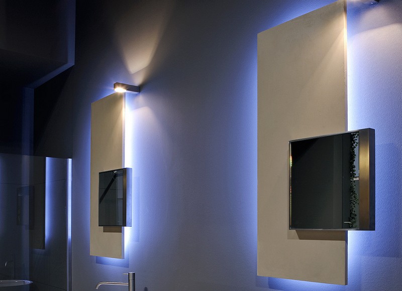 miroir-salle-bain lumineux Antonio Lupi rubans LED appliques murales