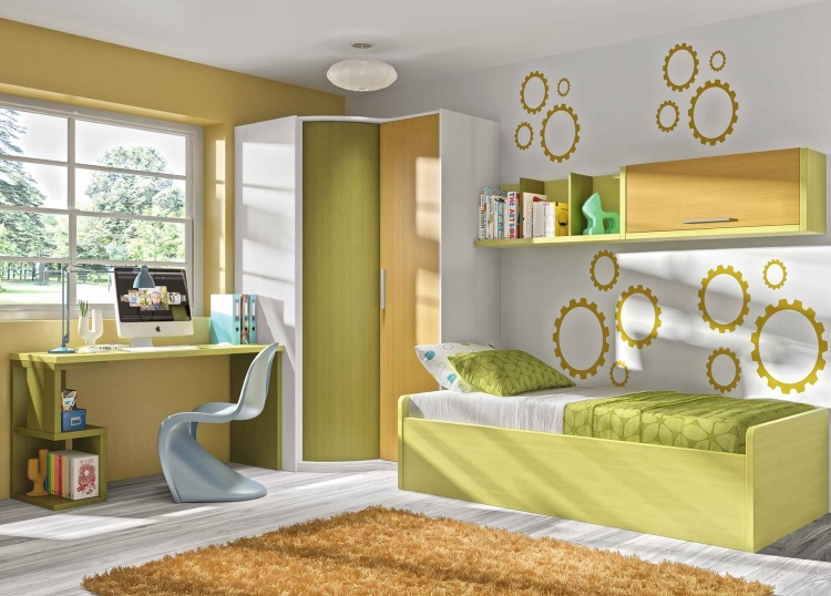 mobilier-chambre-fille-lit-armoire-module-mural-bois-accents-vert-pistache-tapis-shaggy-orange