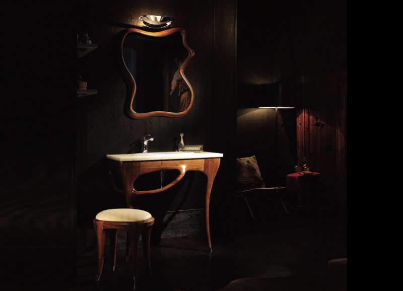 mobilier-salle-bains-design-meuble-vasque-bois-tabouret-cadre-miroir-bois-asymétrique