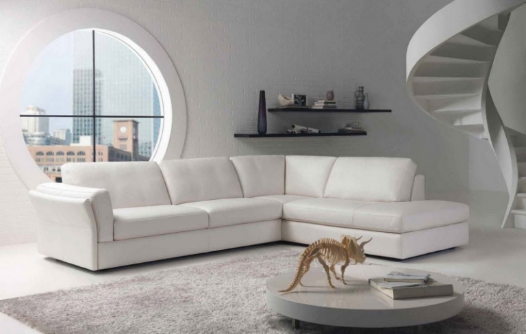 salon-moderne-blanc-canapé angle cuir blanc hublot panoramique