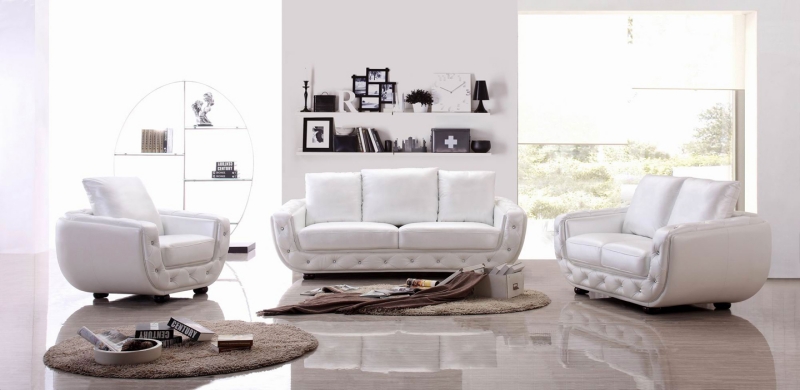 salon-moderne-blanc-canapé fauteuils bases capitonnées tapis ronds taupe