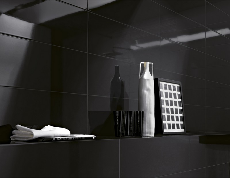 carrelage-salle-bain-noir-blanc-finition-brillante-ragno-prestige