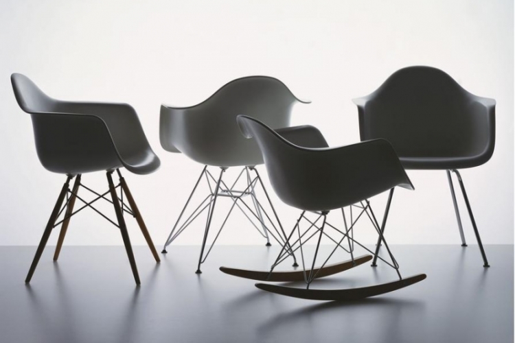 chaise-charles-eames-daw-dar-rar-dax-coque-plastique-blanc