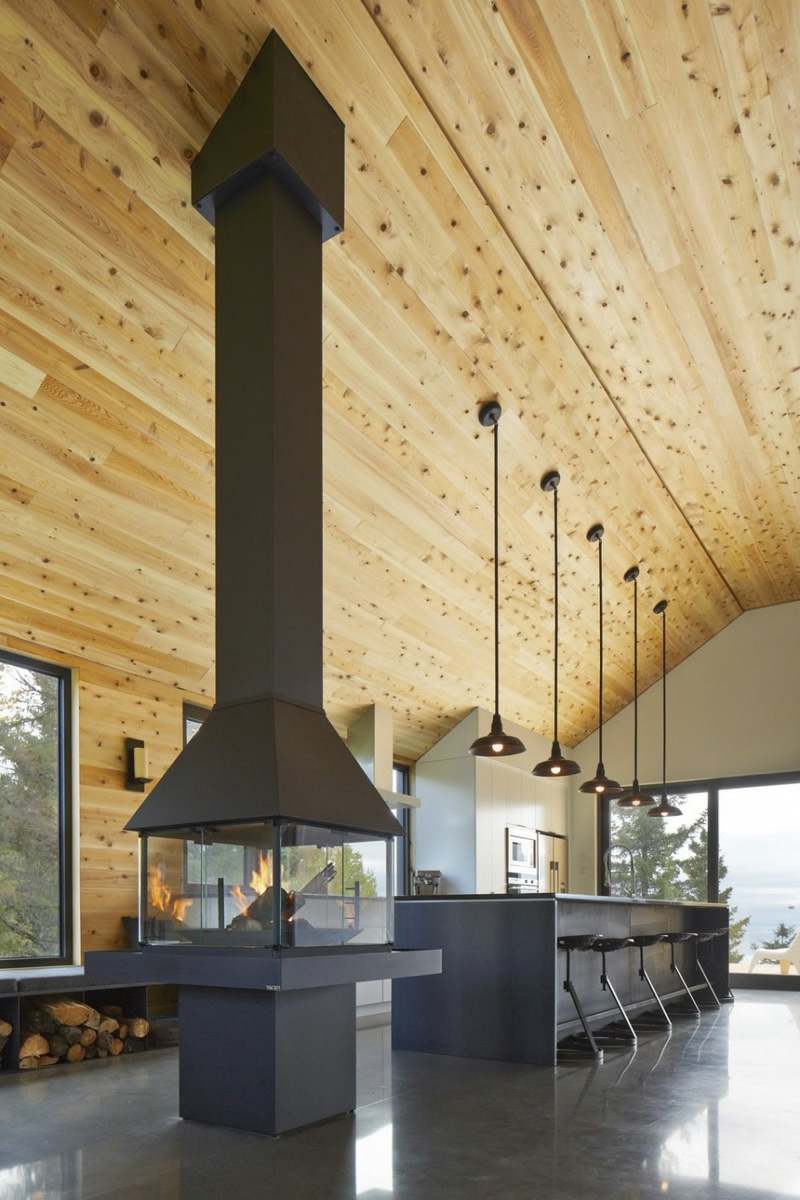 Cheminée centrale en 9 idées sublimes pour embellir l'intérieur
