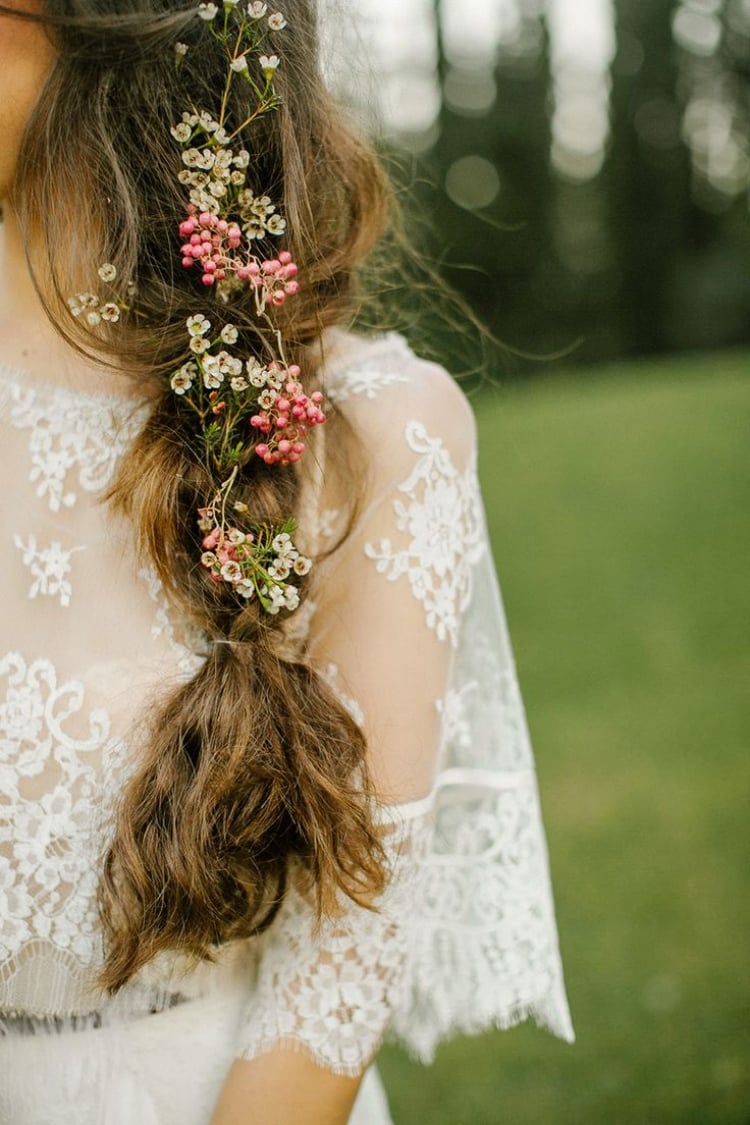 couronne-fleurs-cheveux-robe-mariée-dentelle-vintage-mariage-bohème