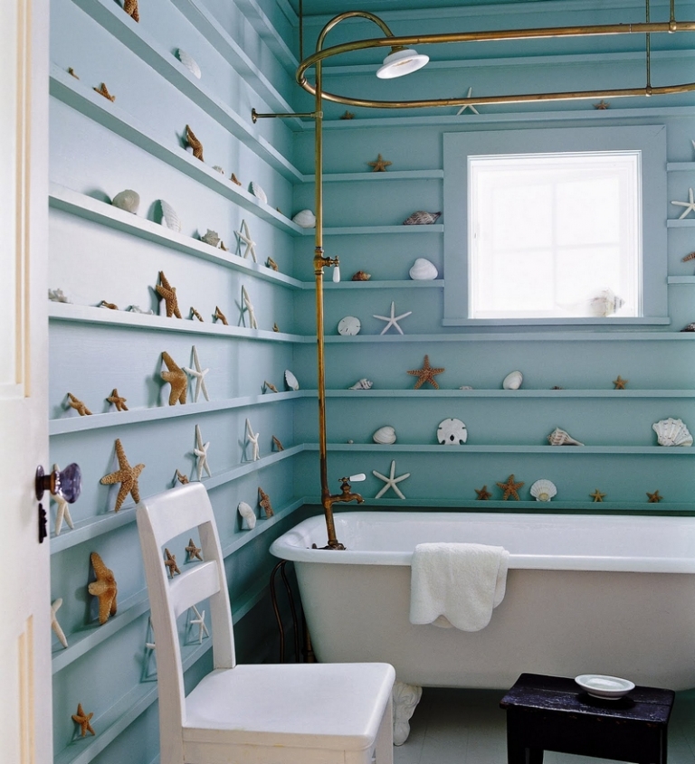 déco-bord-mer-vintage-salle-bains-peinture-murale-étoiles-mer