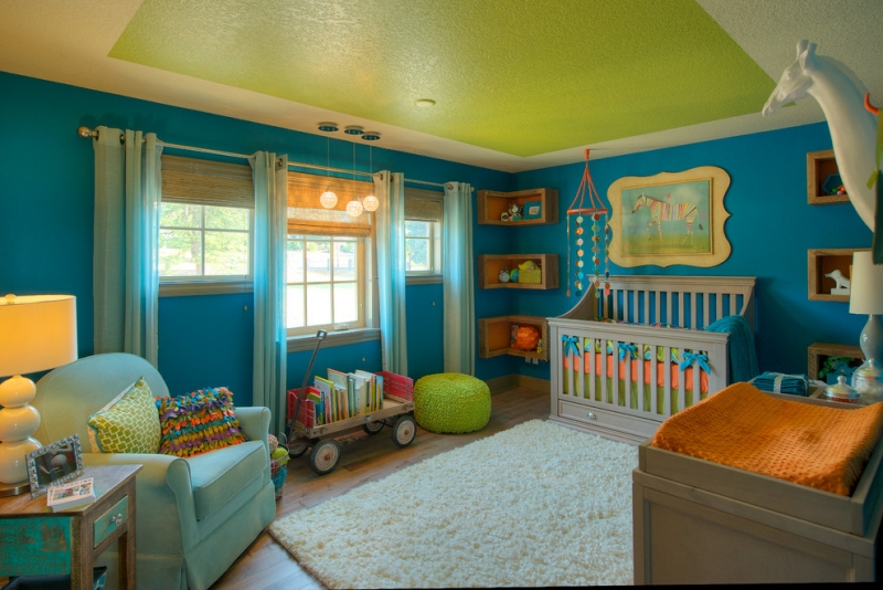 décoration chambre bébé garçon plafond-vert