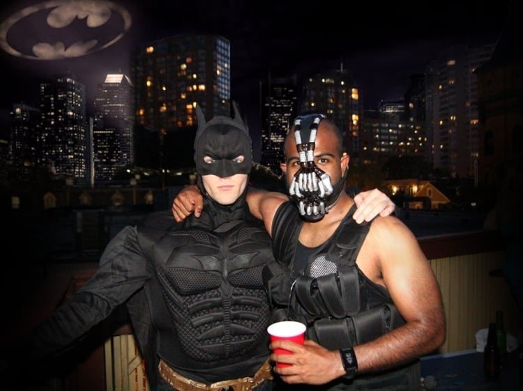 déguisement-super-héros-Batman-costume-noir-masque-assorti