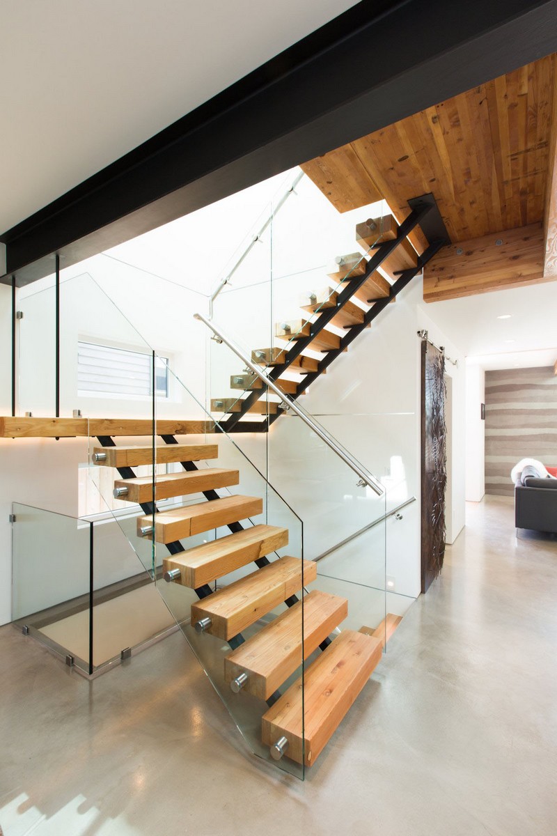 escaliers-bois-marches-bois-massif-garde-corps-verre escaliers en bois
