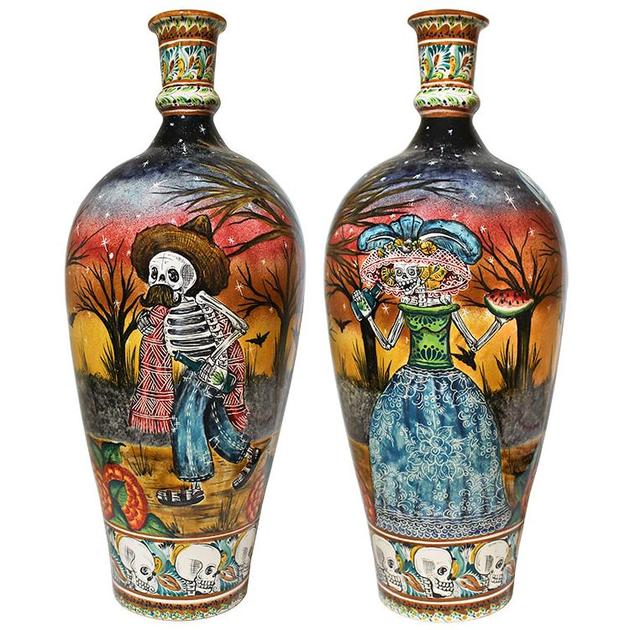 fête-morts-vases-céramiques-colorés-motifs-Calavera-Catrina