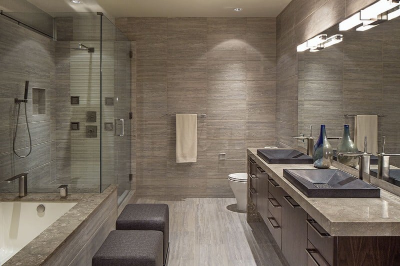 image-salle-bain-naturelle-carrelage-imitation-bois-meuble-vasque-bois-moderne
