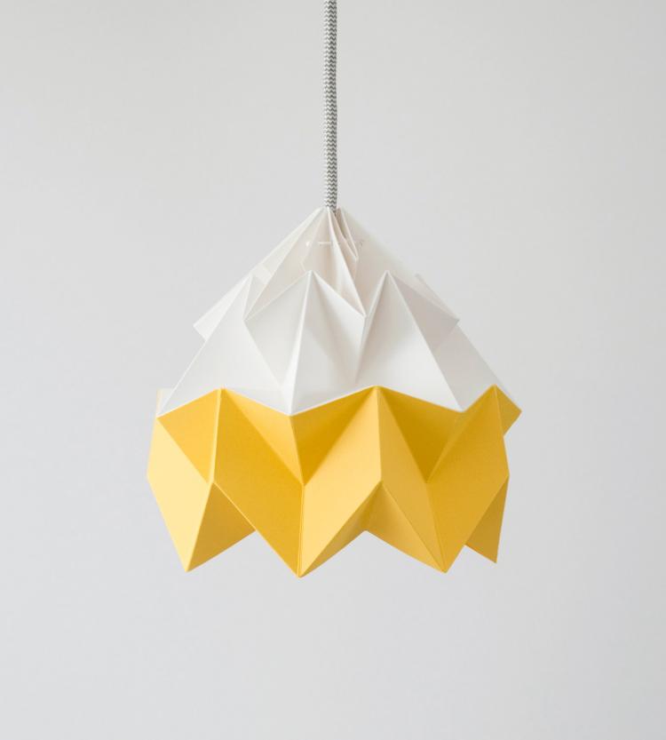 lampe-origami-bicolore-jaune-blanc-neige-astuce