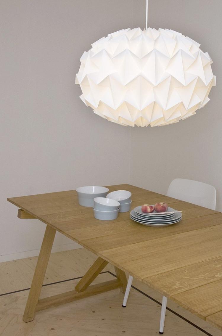 lampe-origami-déco-salle-manger-table-bois