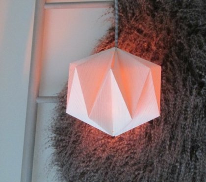 lampe-origami-faire-soi-meme-suspension-abat-jour-papier-blanc