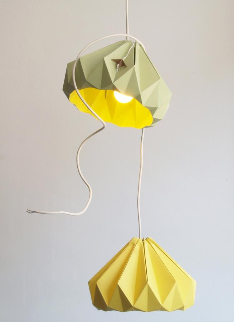lampe-origami-modèles-jaune-vert-câble-blanc