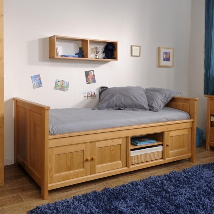 lit avec rangements armoire-intégrée-tapis-Shaggy-bleu