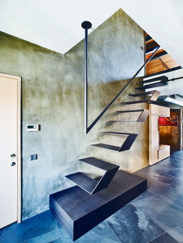 main-courante-escalier-design-original-marches-acier-suspendues