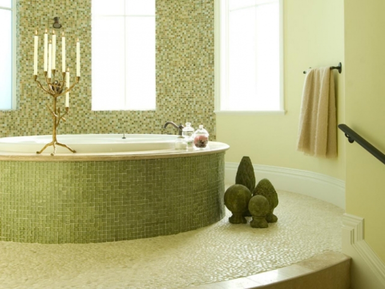 mosaique-salle-bain-luxe-verte-recouvrir-baignoire-ronde