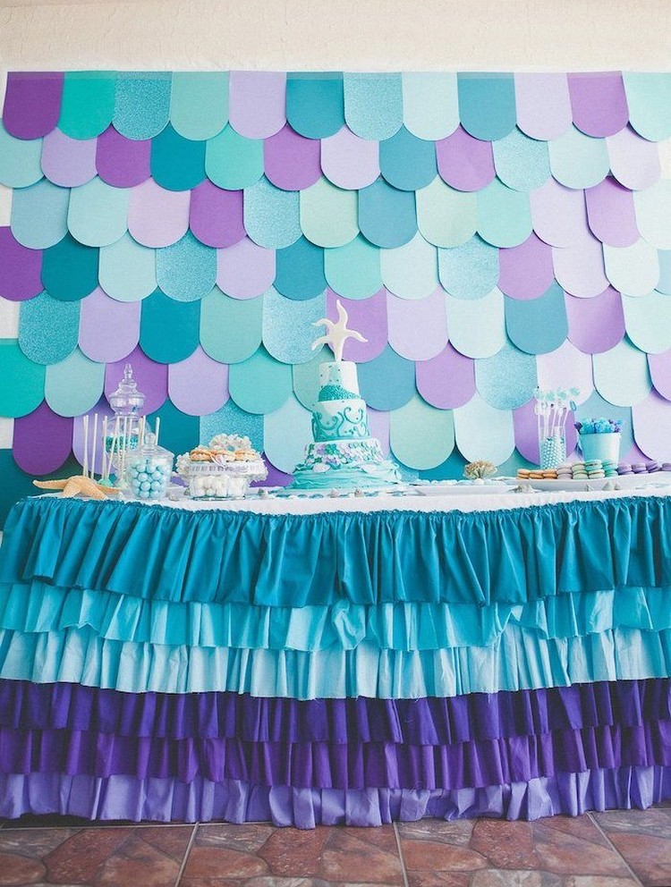 nappe-table-jardin-frou-frou-colorée-bleu-violet-décor-assorti