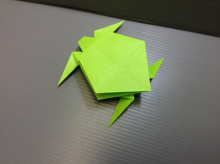 origami-animaux-tortue-DIY-papier-vert-anis origami animaux