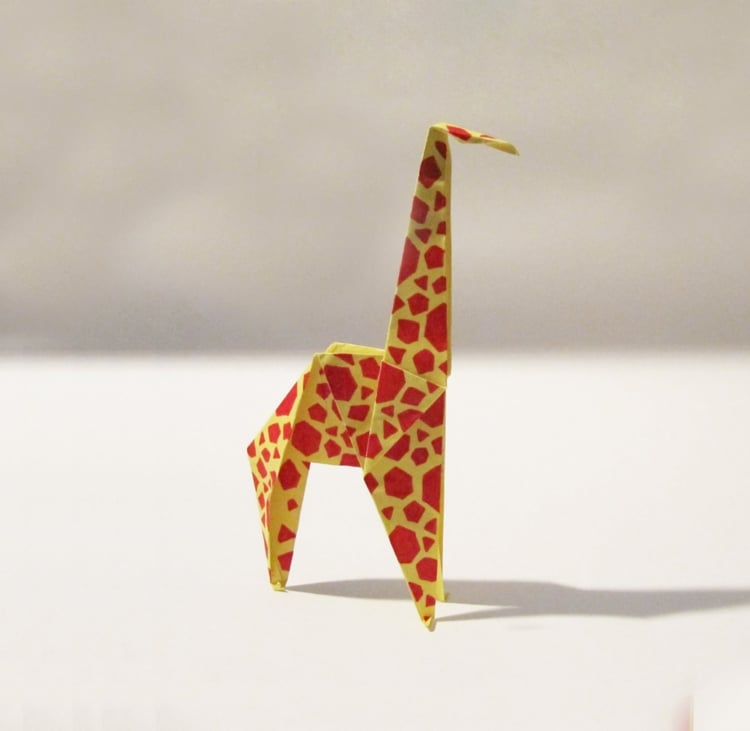 origami-animaux-papier-plie-girafe origami animaux