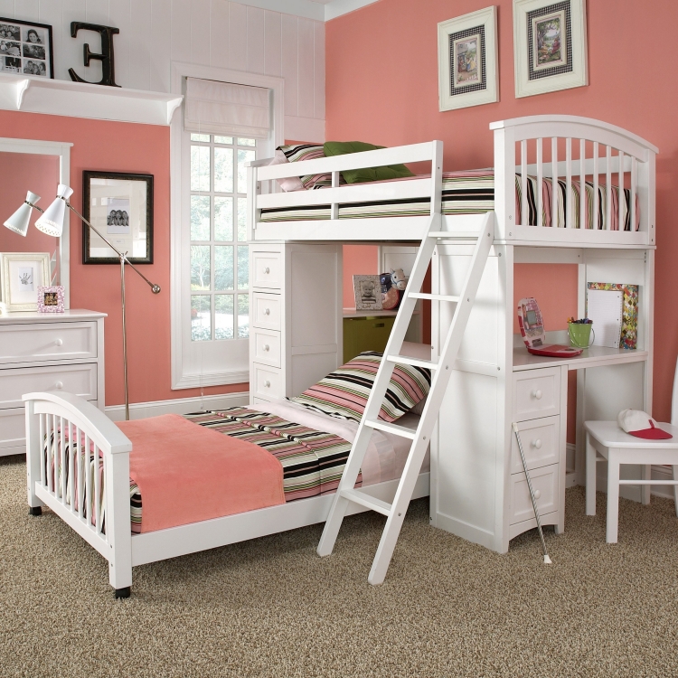 peinture-rose-murs-chambre-lit-blanc-tapis-gris