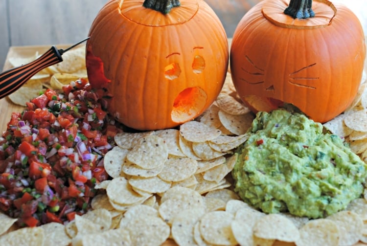 recettes-Halloween-entrée-sans-cuisson-guacamole-citrouilles