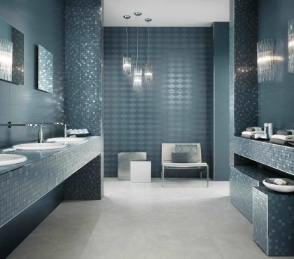 revêtement-mural-salle-bain-carrelage-losanges-mosaique-bleu-aviateur