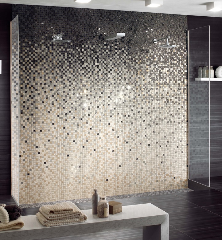 revêtement-mural-salle-bain-carrelage-mosaique-beige-taupe-noire