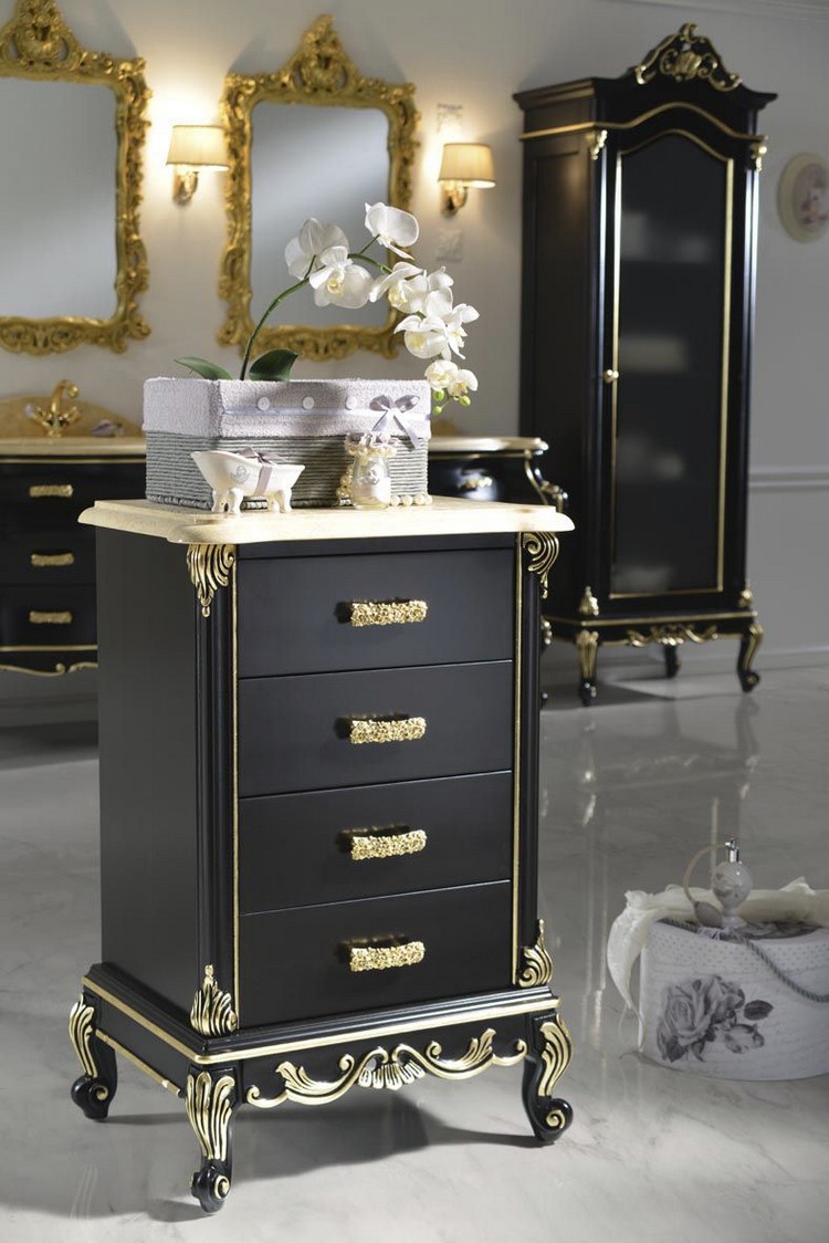 salle-bain-baroque-mobilier-noir-ornements-dorés