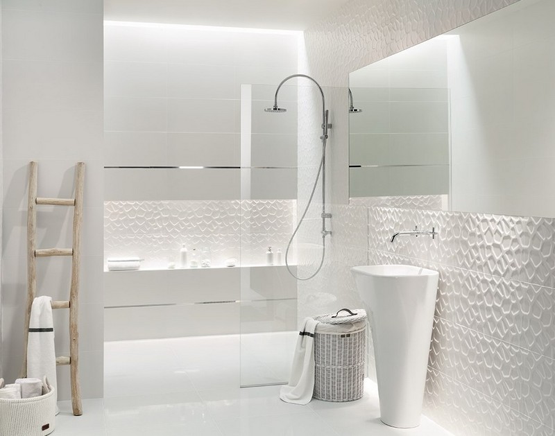 salle-bain-blanche-carrealge-relief-lavabo-colonne