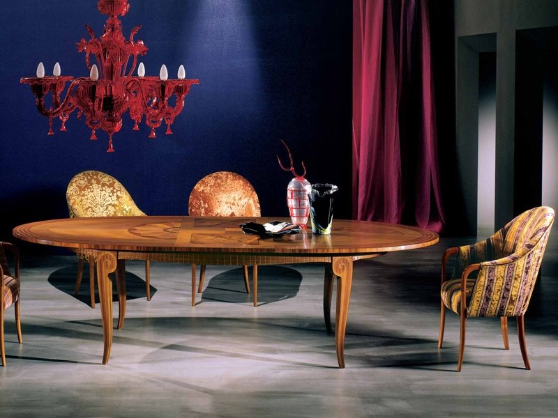 style-Louis-XV-table-manger-noyer-massif