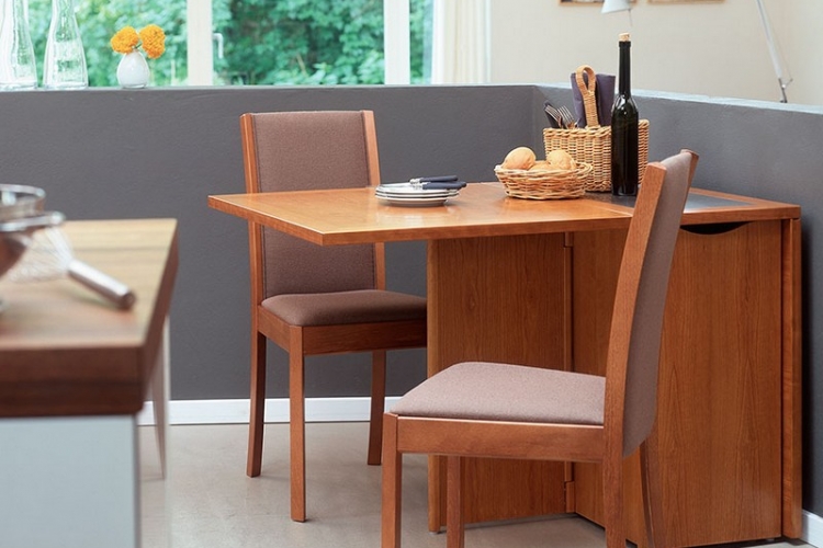 Table gain de place pliante, rabattable ou gigogne
