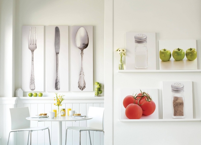 tableau cuisine décoratif-plusierus-pièces-motifs-fruits-légumes-couverts-table
