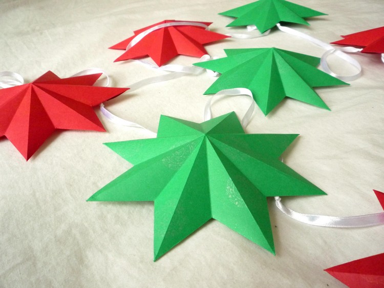 étoile-Noël-papier-plié-3D-colorée-vert-rouge