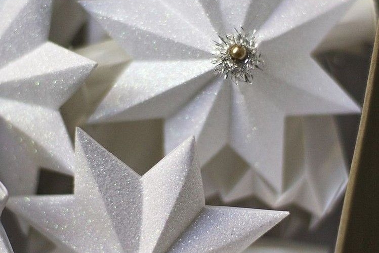 étoile de Noël en papier plié-paillettes-argentées
