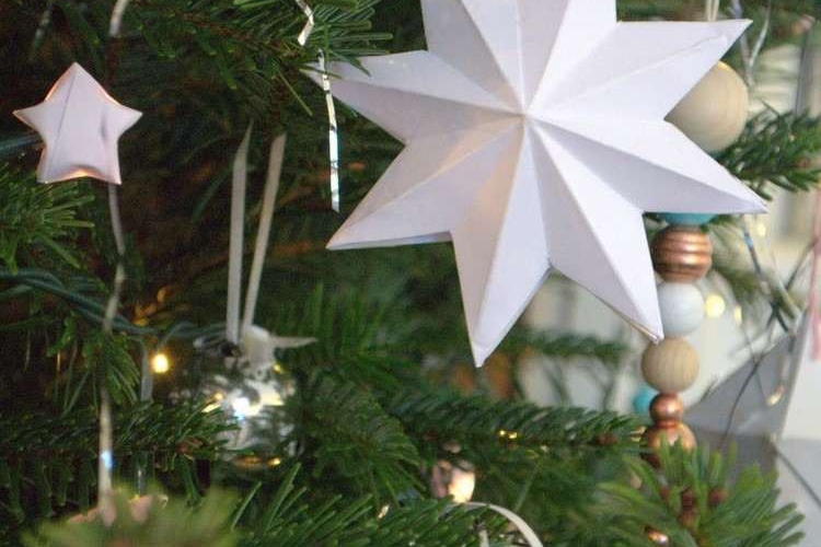 Étoile de Noël en papier à faire soi-même : DIY étoile 3d en 50 idées super