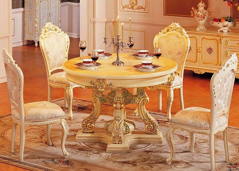 chaise-baroque-bois-blanc-dorures-tapisserie-satin-blanc