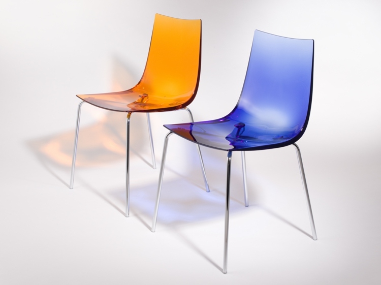 chaise-design-transparente-coque-acrylique-orange-violet-pieds-métal