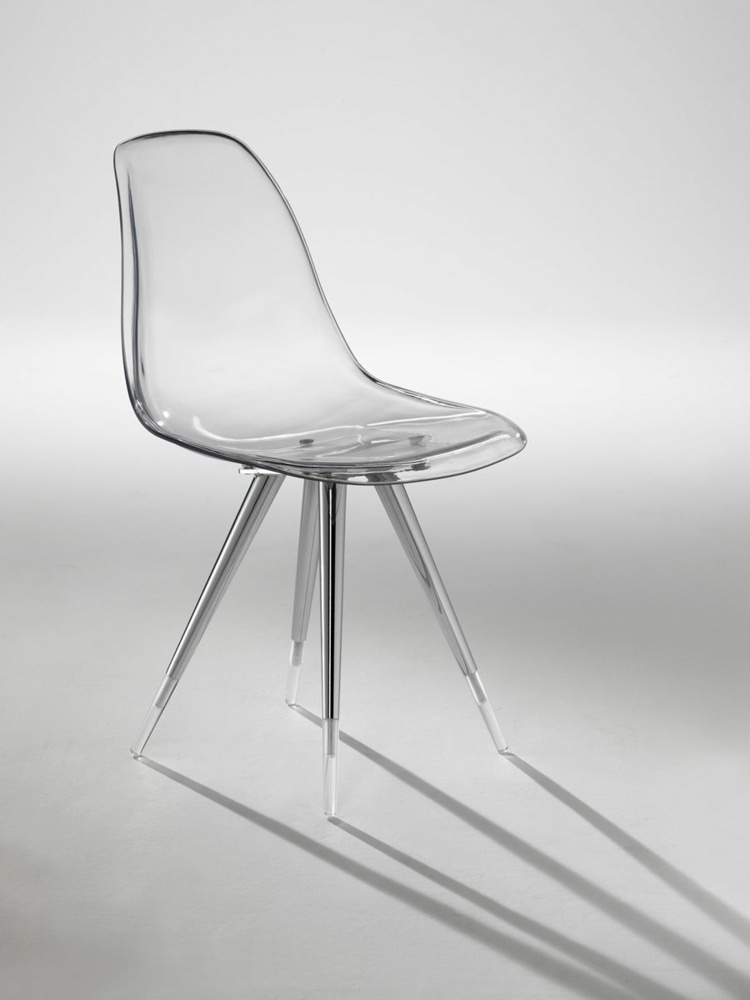 chaise-design-transparente-pieds-compas-métal-Angel-Genesi