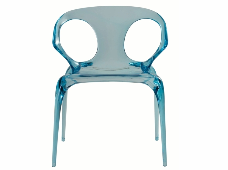 chaise-design-transparente-plexi-teinté-bleu-Ava-Roche-Bobois